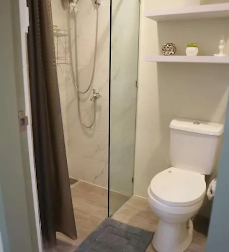 Cute 23 Sqm For The Cuties Near Ayala 아파트 세부