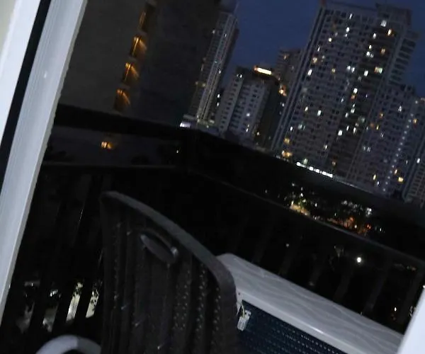 아파트 Cute 23 Sqm For The Cuties Near Ayala *